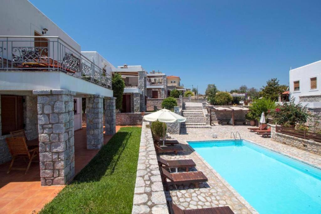 Malvazios Villas #2 Gythio Exterior photo